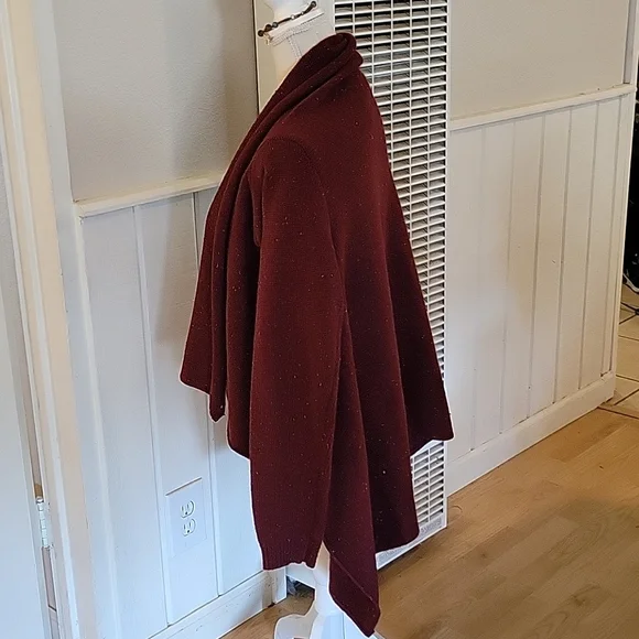 Nice Flowy cardigan - Picture 2 of 3